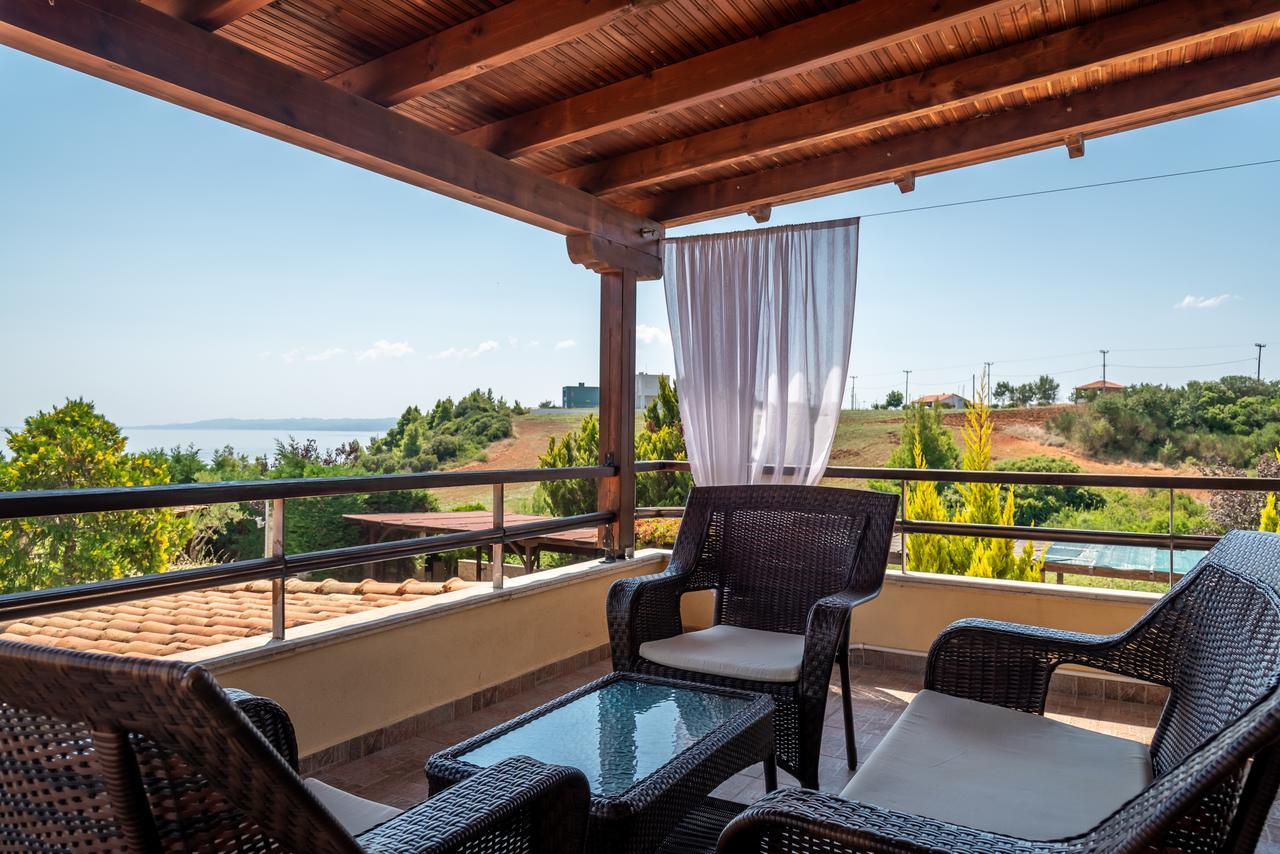 Blue Thea Luxury Villa In Afitos Exterior photo